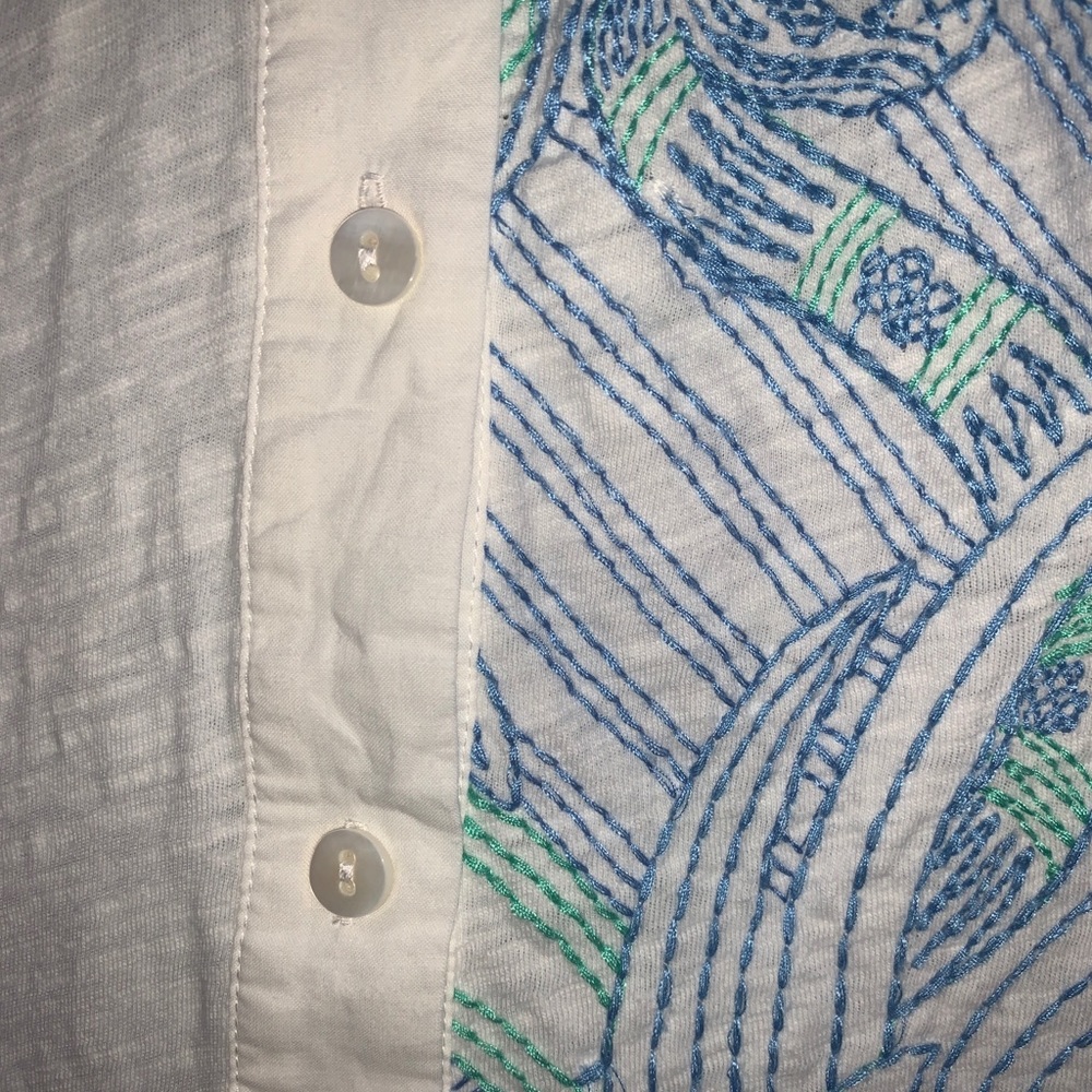 Top - Picture 2 of 4